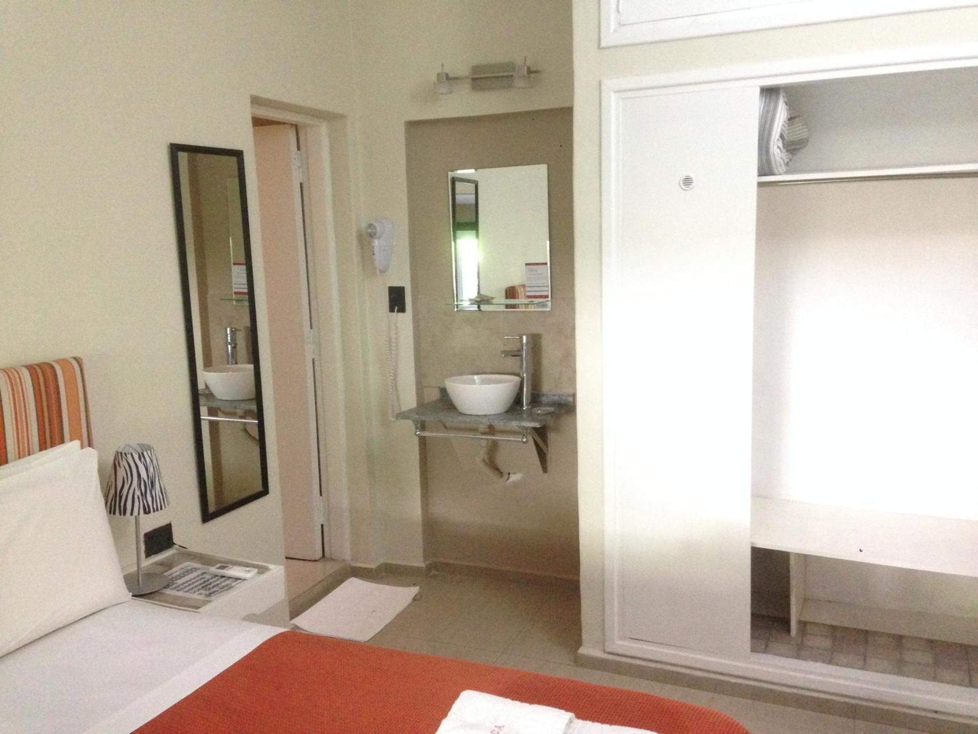 Casa Alta Hotel Boutique & Spa - Solo Adultos Villa Carlos Paz Pokój zdjęcie